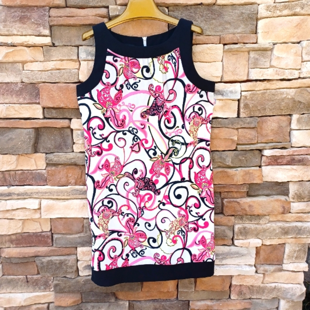 Sleeveless Paisley Dress
